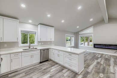 8912 229th Place SW unit B, Edmonds, WA 98026 - photo 7