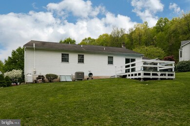 117 Nickel Dr, Bechtelsville, PA 19505 - photo 6