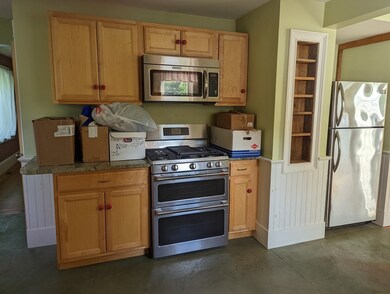 10 Winthrop St, Rehoboth, MA 02769 - photo 4