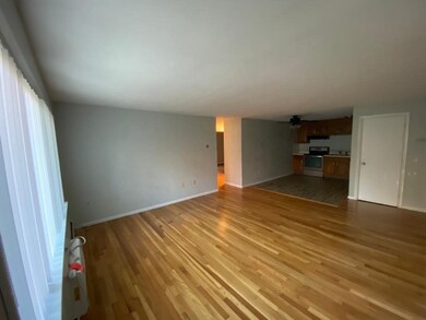 2 Albert Dr unit 10, Woburn, MA 01801 - photo 5