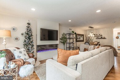 558 Creekside Dr, Souderton, PA 18964 - photo 7