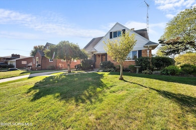 2352 Roseann Dr, Toledo, OH 43611 - photo 4