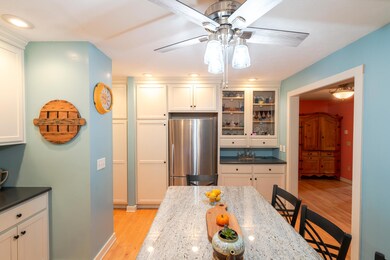 321 S Main St-6