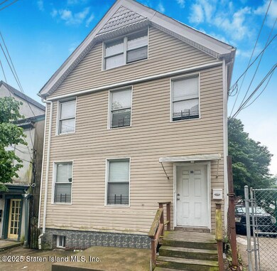 80 Corson Ave, Staten Island, NY 10301 - photo 3