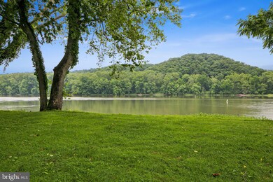 355 Mason Dr, Harpers Ferry, WV 25425 - photo 3