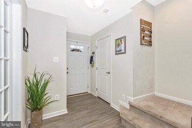 17 Gates Park Ct, Halethorpe, MD 21227 - photo 3