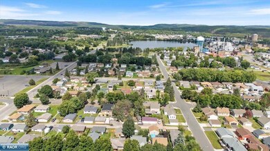 802 6th St S, Virginia, MN 55792 - photo 5