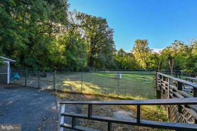 1637 Colbert Rd, Annapolis, MD 21409 - photo 3