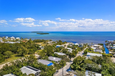 Beautiful Ocean Side Location