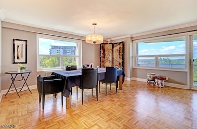 Claridge House II, Verona Twp., NJ 07044 - photo 6