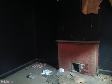 1019 N Carrollton Ave, Baltimore, MD 21217 - photo 5