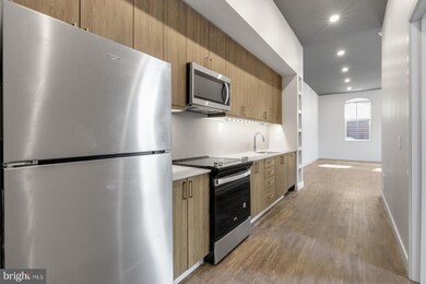 525 N 41st St unit 201, Philadelphia, PA 19104 - photo 5
