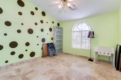 Listing_180102_Photo_5