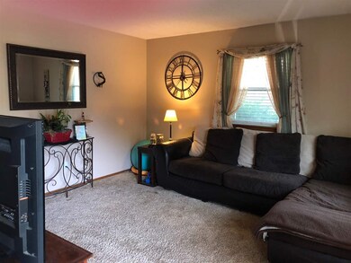 516 E Helbert St, Mulvane, KS 67110 - photo 2