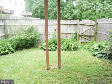 15009 Cherrywood Dr, Laurel, MD 20707 - photo 3