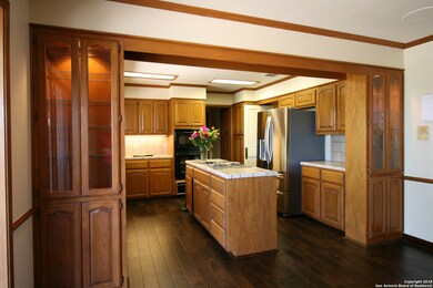 10221 Rafter S Trail, Helotes, TX 78023 - photo 6