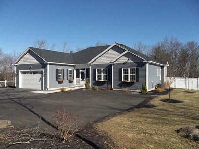 582 Malden St, Holden, MA 01520 - photo 3