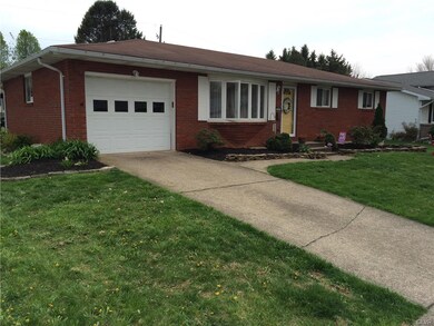 486 Greenwood Ave, Bethlehem, PA 18017 - photo 2