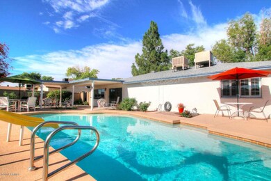 033 Pool 2