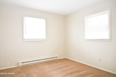 3627 13th Ave N, Grand Forks, ND 58203 - photo 5