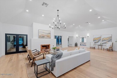 007-Living Room