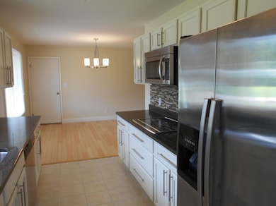 108 Meadowlark Ln, La Porte, IN 46350 - photo 7