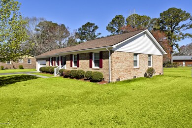 209 Columbia Dr, Jacksonville, NC 28546 - photo 3