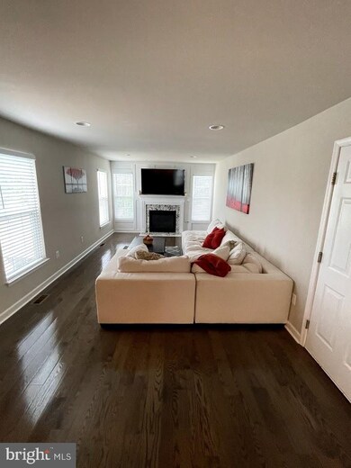 6806 Wythe Ct, Frederick, MD 21703 - photo 6