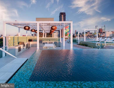 809 Poplar St unit A, Philadelphia, PA 19123 - photo 4