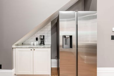 390 E Town St unit 1/2, Columbus, OH 43215 - photo 6