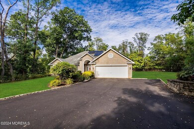 7 Grant Ct, Eatontown, NJ 07724 - photo 3