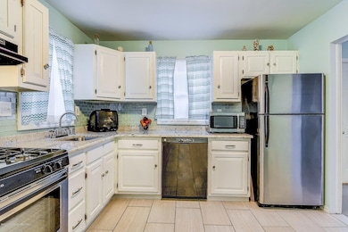 006_Kitchen