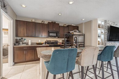 4405 Eternal Prince Dr, Sun City Center, FL 33573 - photo 4