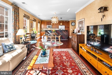 600 Commodore Ct unit 2631, Philadelphia, PA 19146 - photo 4