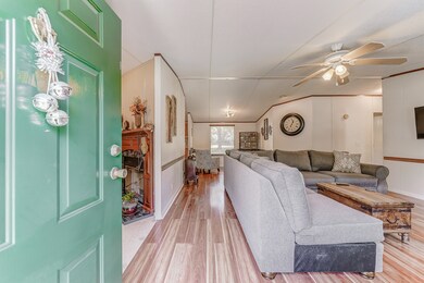 17701 Pine View Dr, Conroe, TX 77302 - photo 4