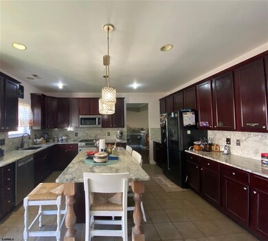 130 W Kennedy Dr, Egg Harbor Township, NJ 08234 - photo 5