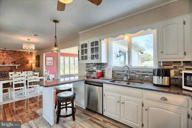 720 Sand Hill Rd, Hershey, PA 17033 - photo 6