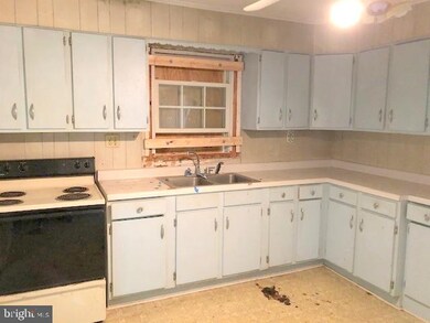 21774 N Essex Dr, Lexington Park, MD 20653 - photo 7