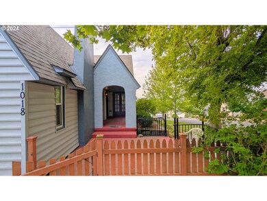 1018 NW Ellis Ave, Pendleton, OR 97801 - photo 2