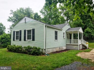 4211 Canterbury Way, Temple Hills, MD 20748 - photo 2