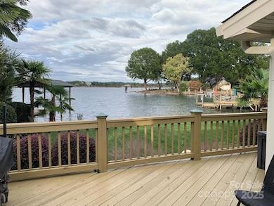 248 Ponderosa Cir, Mooresville, NC 28117 - photo 2