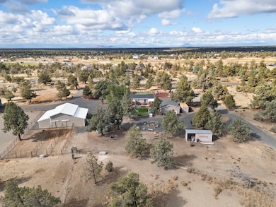 165 SW Bent Loop, Powell Butte, OR 97753 - photo 3