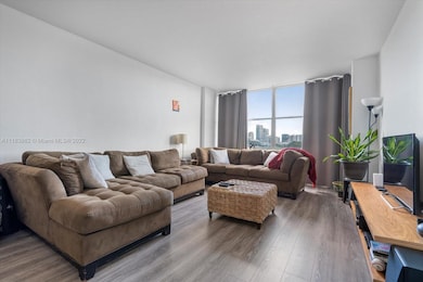 Parkview Point Condos unit 4M, Miami Beach, FL 33141 - photo 3