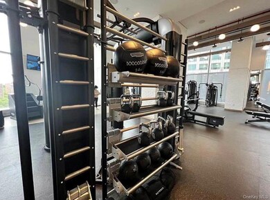 131-03 40th Rd unit 18E, Flushing, NY 11354 - photo 7