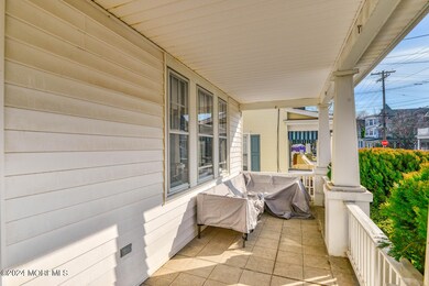 85 Mt Hermon Way Neptune-large-048-031-D