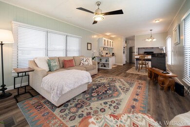 8-web-or-mls-155-e-48th-st-28