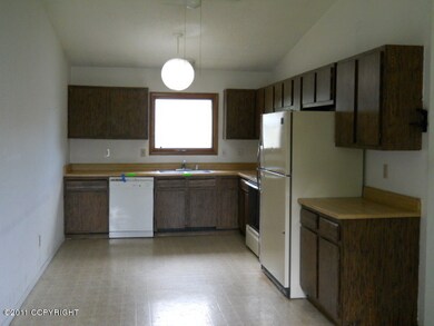 1910 E 72nd Ave, Anchorage, AK 99507 - photo 3