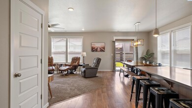 8215 Cardinal Peak St, West Richland, WA 99353 - photo 4