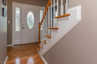 7411 Crabtree Dr, Louisville, KY 40228 - photo 4