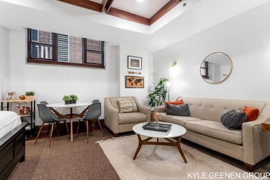 9-web-or-mls-17 W 10th St, Holland-9